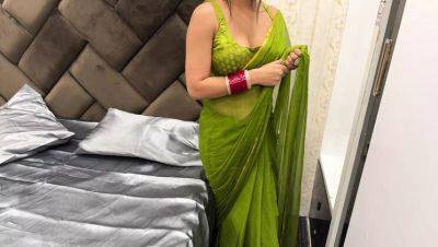 Indian Housewife Cheats on Husband with Jeth Ji - Hot Blowjob & Hardcore Action in 4K - veryfreeporn.com - India