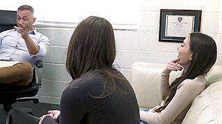 Dilf shrink fucks two brunette patients at once - ah-me.com