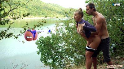 Hiking Ended With A Public Hard Fuck And A Cumshot On Big Tits - hclips.com