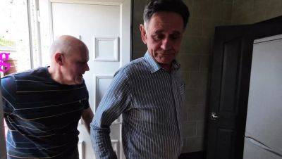 Beenie B's Wild Birthday Threesome - Blonde Mature Fuck & Cumshot - xxxfiles.com - Britain