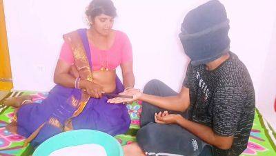 Desi Aunty Fucks Customer with Big Dick - Dirty Telugu Talk & Hardcore Sex - veryfreeporn.com - India