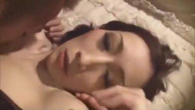 Julia Violet Leather - hotmovs.com - Japan