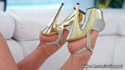 Jessie Rogers Double Penetration 3-Way, Scene #02 - hotmovs.com