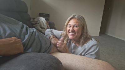 Quesadillas With A Special Sauce! - hclips.com