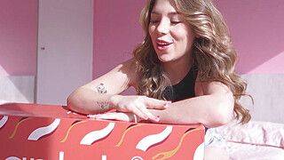 Dani Ortiz cumple su fantasia oculta con la muñeca transexual TANTALY - ah-me.com