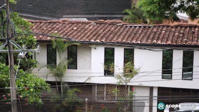 Latina Bella is busty and wet - hotmovs.com