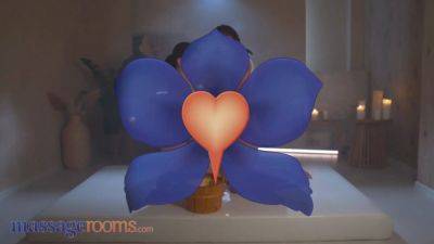 Antonia Sainz - Massage apartments sensuous sapphics Antonia Sainz and apra shay mindful massage romantic lesbo sex - sexu.com - Czech Republic - Spain