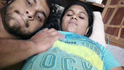 Mallu Couple Hot Romance With Hand Job, Vaishnavy Doing Hand Job With Cock, Mallu Girl Loves To Do Hand Job - Sharun Raj - desi-porntube.com - India