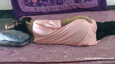 Real Indian Wife Having Sex With Her Husband - hotmovs.com - India