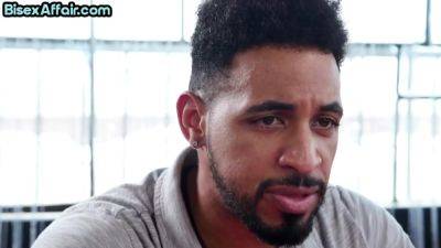 Cutie blonde babe cockriding in bi 3some - hotmovs.com