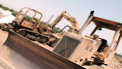 Audrey Hollander - Audrey Hollander Anal Hitchhiker Takes Huge Cock Deep - xxxfiles.com