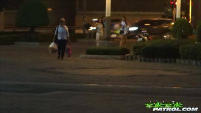 Chubby Teen Creampie Sex Vid On Tuktuk Patrol Official Site - hotmovs.com - Thailand