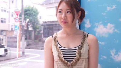 250330美人モデルとして撮影されるママさんe2 - upornia.com