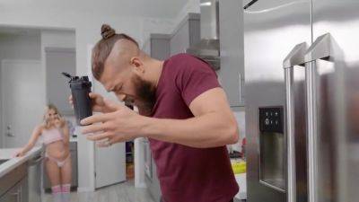 Young Girl In The Kitchen Substitutes A Spanking Gap With A Friend With Xander Corvus And Coco Lovelock - hotmovs.com