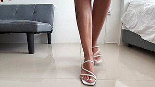 Runaway Bride gets Fucked Doggystyle and gets a Juicy Load of Cum in Her Mouth - ah-me.com