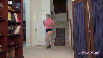 Handjob & Blowjob from Grace - hotmovs.com