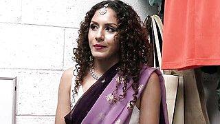 Stealing desi cougar busted and fucked - ah-me.com