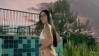 Follando con mi vecina colombiana! Le gusta duro! - ah-me.com - Colombia