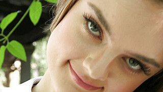 Lexie Fox - Wetness You Can See & Hear - ah-me.com