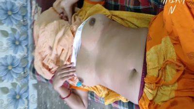 Desi Bhabi Sex With Her Husband And Foreplay With Boobs - desi-porntube.com - India