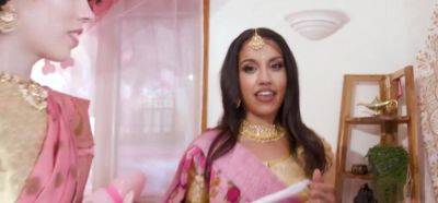 Desi bachelorette party turns to fuck fest - inxxx.com - India