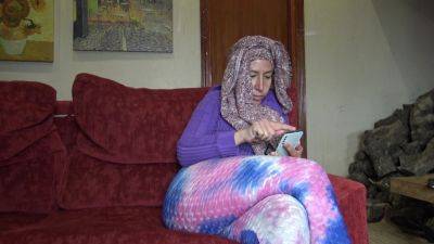 Old Mature Cuckold Wife Lets Horny Stepson Cum Inside Her Pussy - desi-porntube.com