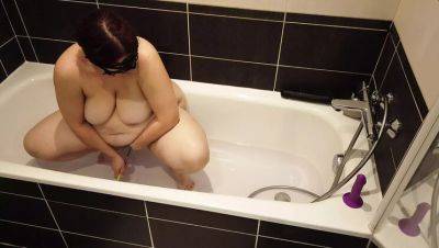 Hot French amateur Maria Espino masturbates with huge dildo in steamy bath (Part 1) - xxxfiles.com - India - France