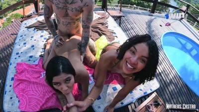 Matheus Castro - Fodendo A Bucetinha Das Brasileiras Safadas Em Um Lugar Publico - Com Galego E Brit - hclips.com