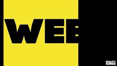 Quinton James - Anna Claire - Anna Claire clouds arches over the vanity & pumps out as she rides quinton on the floor - reality kings - sexu.com - Britain