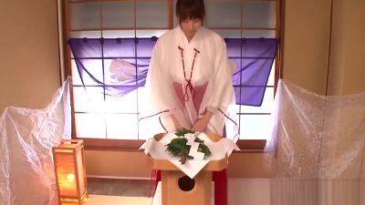 Busty And Hairy Cunt Yuma Gets Fucked In The Samurai Dojo - hotmovs.com - Japan