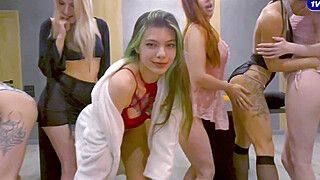 Big Student Orgy for 12 People - Fucking in Glasses Apple 1winmodels - Nigoni... - ah-me.com