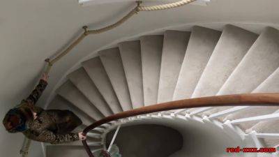 Red XXX in her fur coat and no panties - hotmovs.com