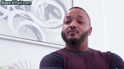 Cute Bisexual babe pussypounded in 3some - hotmovs.com