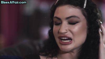 Bisex black get fucked by BFF infront GF - hotmovs.com