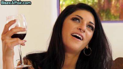 Cocksucking bisex latina fucked in 3some - hotmovs.com