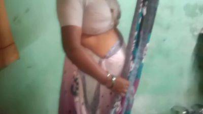 Long Hire Housewife Aunty Sary Chenging - desi-porntube.com