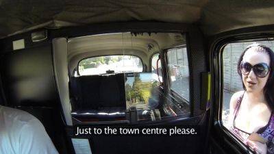 Dark Hair And Natural Hooters Takes A Good Hard Fuckin - hotmovs.com