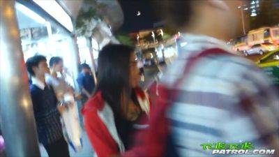 Young Asian Mom Gets Wild On The Tuktuk Patrol Official Site - hotmovs.com