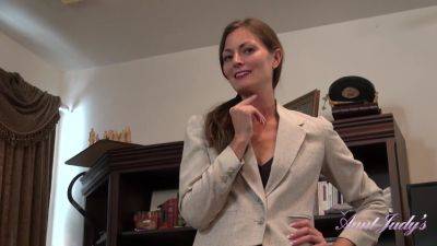 Lauren Gives You Sex Lessons - hotmovs.com