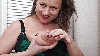 British Mature MILF Eva Jayne Plays With Her Big Natural Tits And Stuffs Her Pussy - ah-me.com