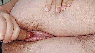 FTM twink creams on cock when he cums HARD - ah-me.com