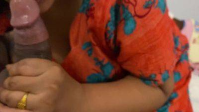 Sri Lankan Muslim Boy Fuck Indian Tamil Stepmom While Stepfather Not At Home Horney Stepmom Nailed It With Big Muslim Cokck - desi-porntube.com