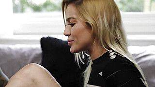 Cherry Kiss - Tommy Pistol - REALITYJUNKIES - Finally! Cherry Kiss Finds Her Perfect Match In Bed, A Sex Machine Tommy Pistol - ah-me.com