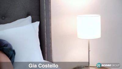 Gia Costello: Hot MILF's Healing Hands - hotmovs.com