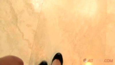 Alana Evans is a Latex Slut - AltErotic - hotmovs.com