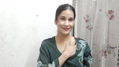 Stepsister Ko New Dress Dilwa Kar Jabar Dasti Pel Diya - desi-porntube.com - India