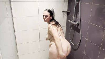 German MILF Saskialove87 Fingers Her Pussy to Squirting Orgasm in Shower - Homemade 4K - xxxfiles.com - Germany