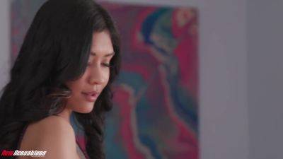 Reina Heart - Babysitter Takes The Bbc Cash Opportunity - hotmovs.com