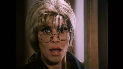 Milly D'abbraccio sucks big cock in vintage HD episode 1 - porntry.com