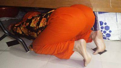 Bangladeshi Stepmom Stuck Under Bed - Step Son Fucks Her Hard Doggy Style - porntry.com - India